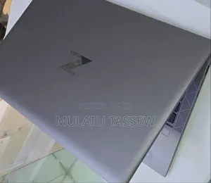 New Laptop HP ZBook Firefly 16inch G9 16GB Intel Core I7 SSD 512GB