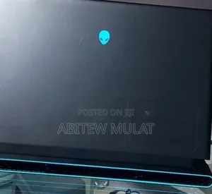 New Laptop Alienware M17x R2 24GB AMD Ryzen 9 SSD 1T