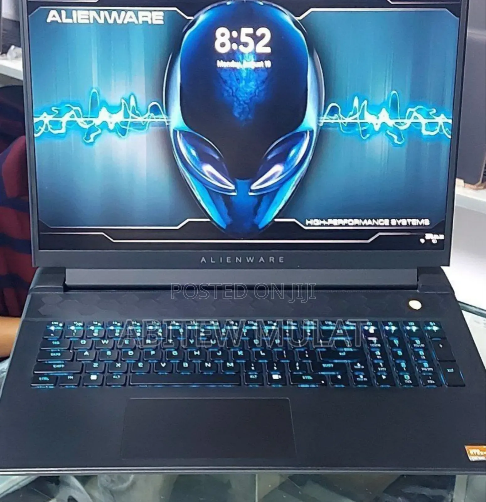 New Laptop Alienware M17x R2 24GB AMD Ryzen 9 SSD 1T