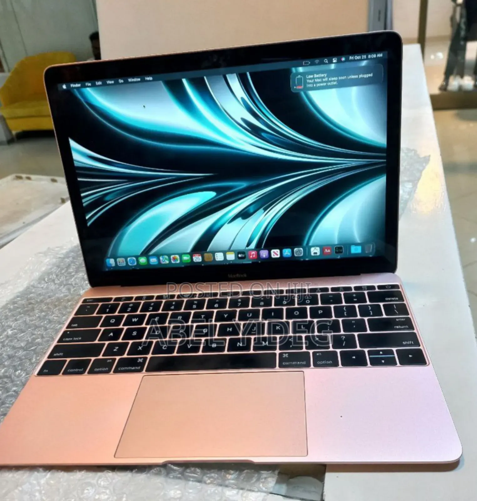 New Laptop Apple MacBook 8GB SSD 512GB