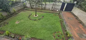 4bdrm Villa in Bole for rent