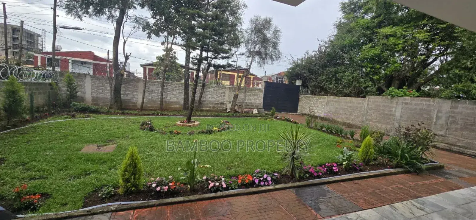 4bdrm Villa in Bole for rent