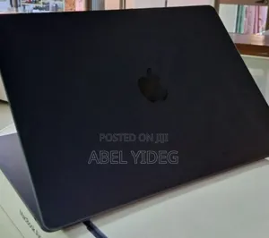 New Laptop Apple MacBook Air 2023 M2 8GB Apple M2 SSD 512GB