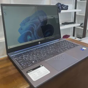 New Laptop HP Pavilion 15 8GB Intel Core I7 SSD 512GB