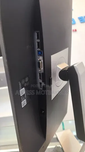 Photo - Dell Framless Monitors