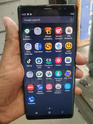 Photo - Samsung Galaxy J4 Plus 32 GB Silver