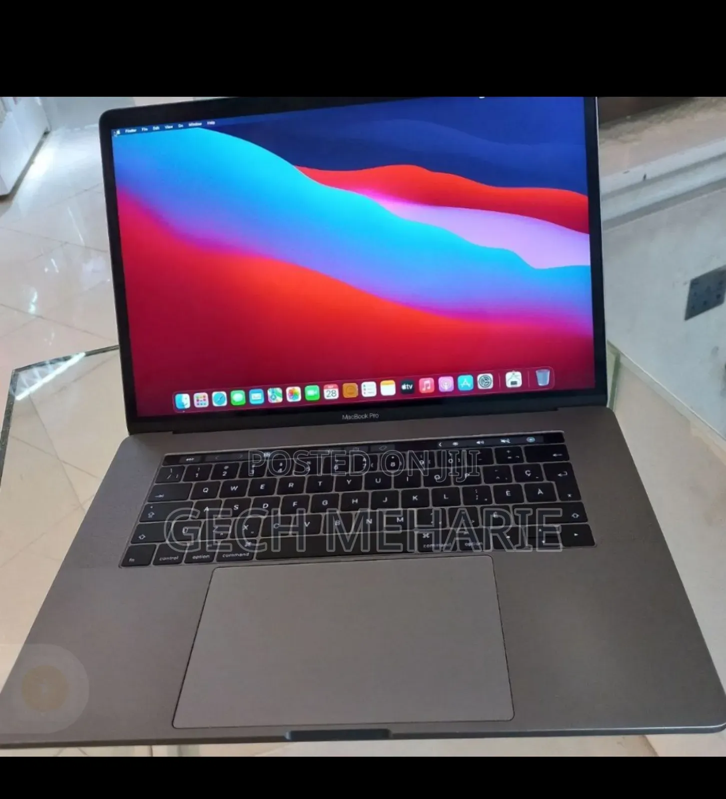 New Laptop Apple MacBook Pro 2016 16GB Intel Core I7 SSD 512GB
