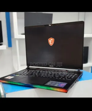 New Laptop MSI Raider GE76 12UGS 16GB Intel Core I9 SSD 1T