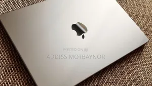 New Laptop Apple MacBook Pro M1 16GB Apple M1 Pro SSD 512GB