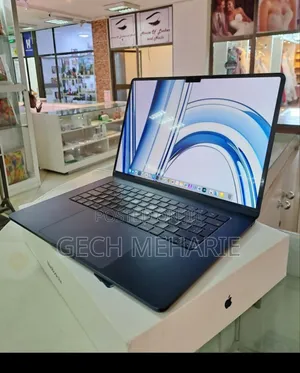 New Laptop Apple MacBook Air 2023 M2 8GB Apple M2 SSD 512GB