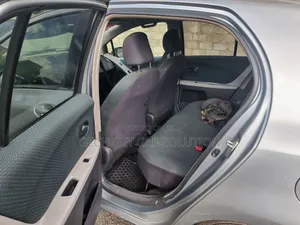 Toyota Yaris 2007 Gray