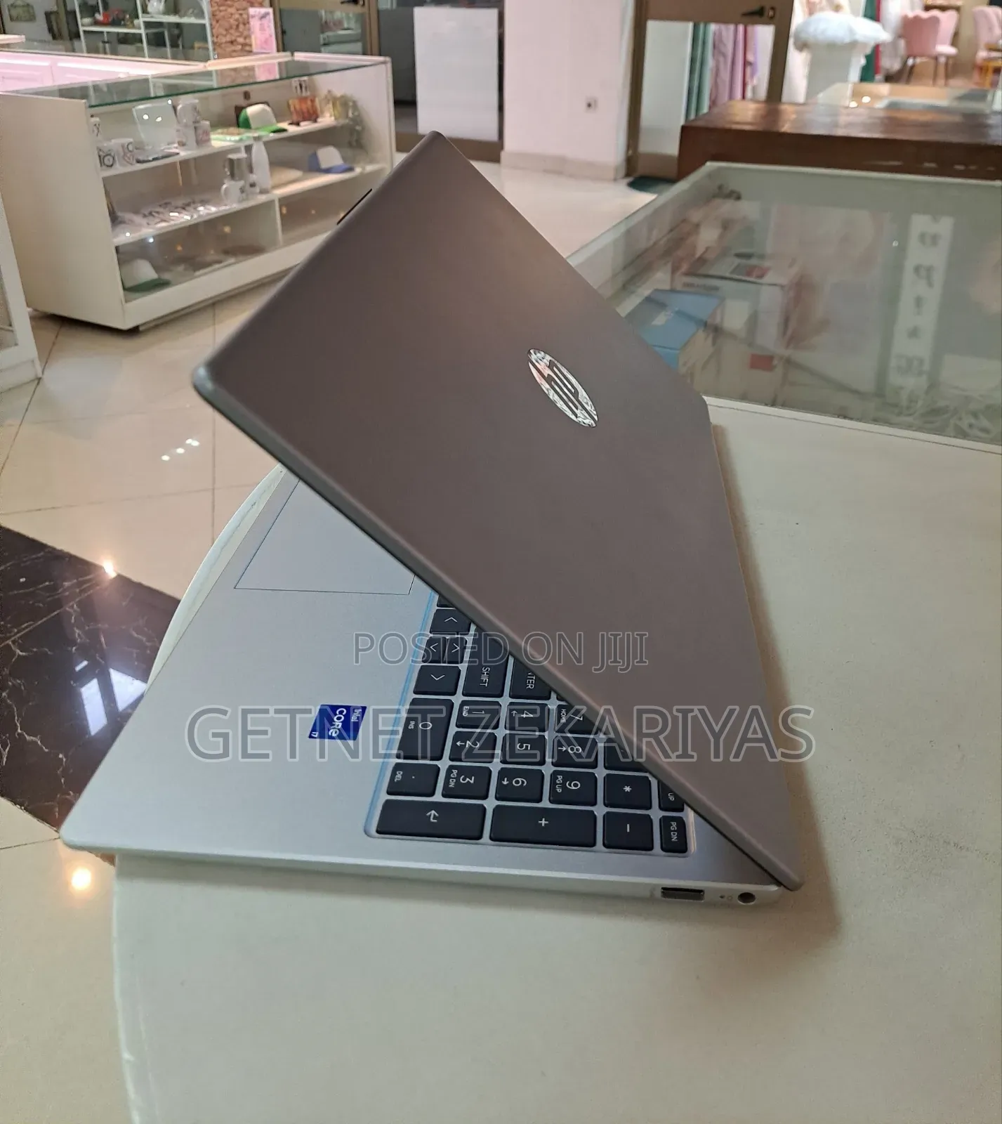 New Laptop HP Stream Notebook 16GB Intel Core I7 SSD 512GB