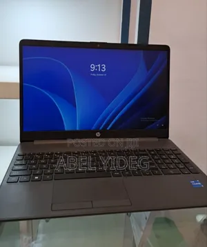 New Laptop HP Stream Notebook 8GB Intel Core I5 SSD 1T