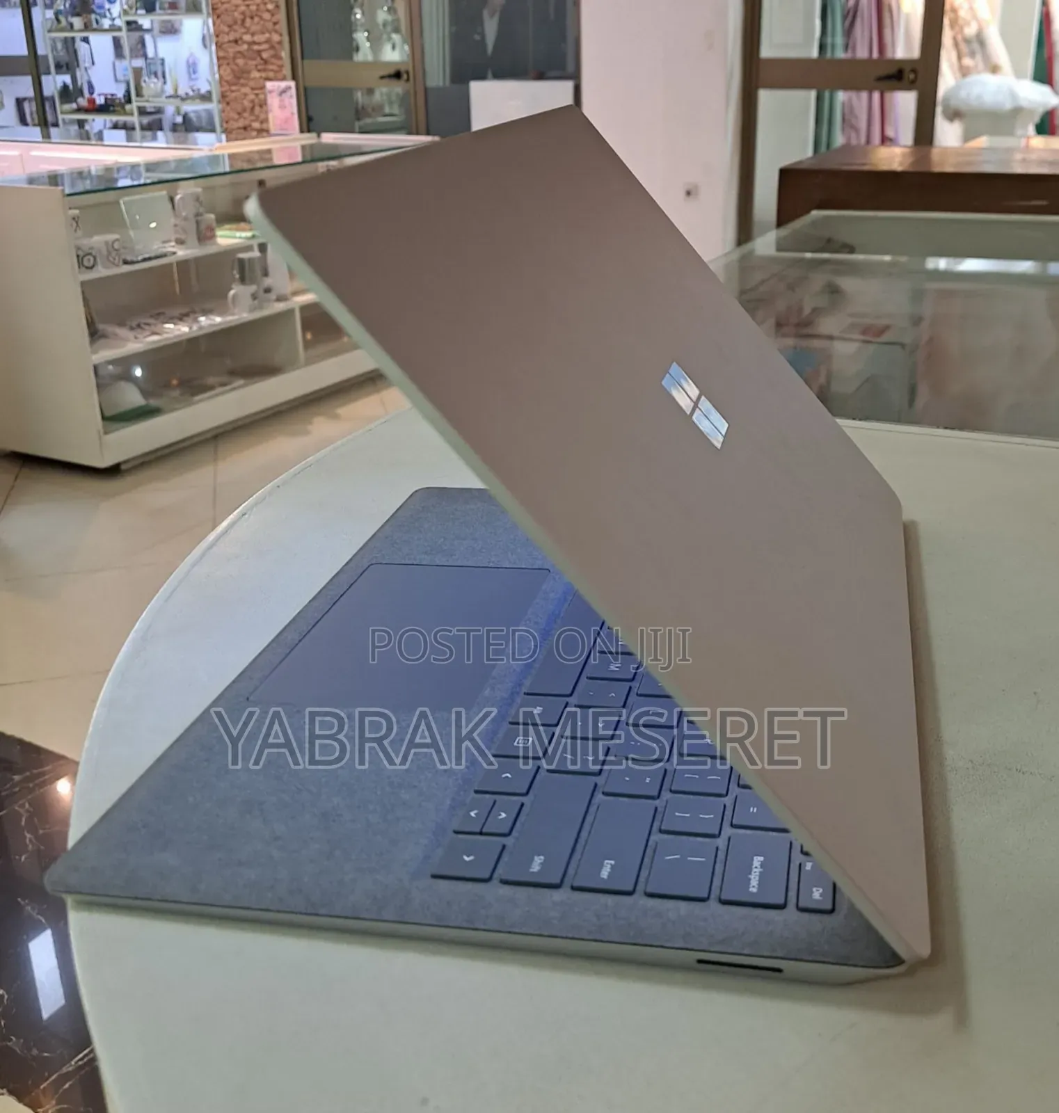 New Laptop Microsoft Surface Laptop 16GB Intel Core I7 SSD 256GB