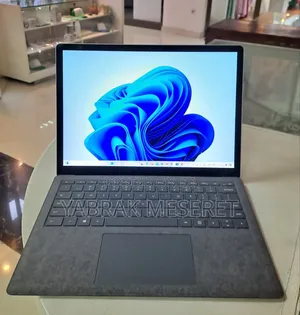 Photo - New Laptop Microsoft Surface Laptop 16GB Intel Core I7 SSD 256GB