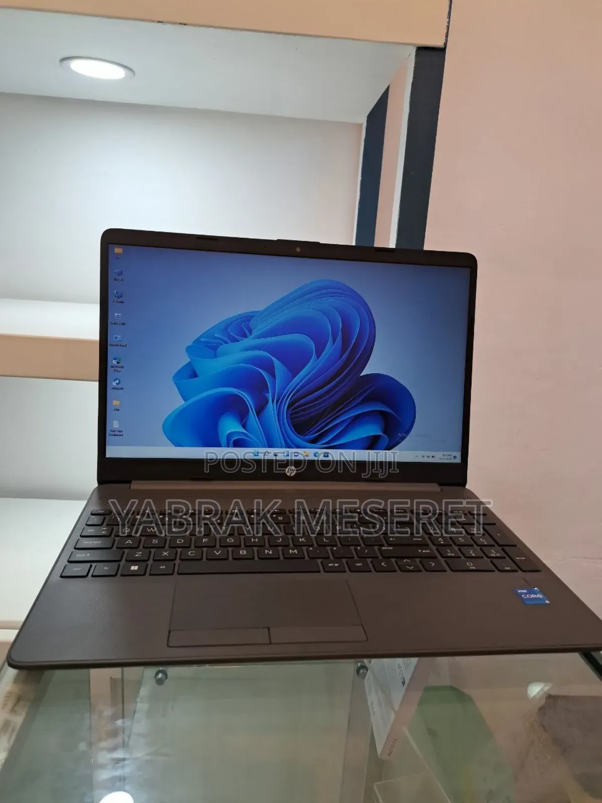 New Laptop HP Stream Notebook 8GB Intel Core I5 SSD 1T