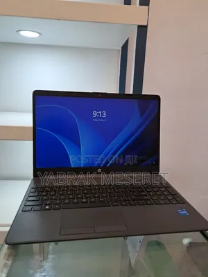 New Laptop HP Stream Notebook 8GB Intel Core I5 SSD 1T