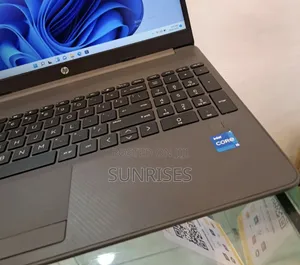 New Laptop HP Stream Notebook 8GB Intel Core I5 SSD 1T