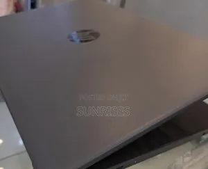 New Laptop HP Stream Notebook 8GB Intel Core I5 SSD 1T