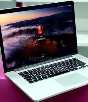 Photo - New Laptop Apple MacBook Pro 2017 8GB Intel Core I5 SSD 512GB