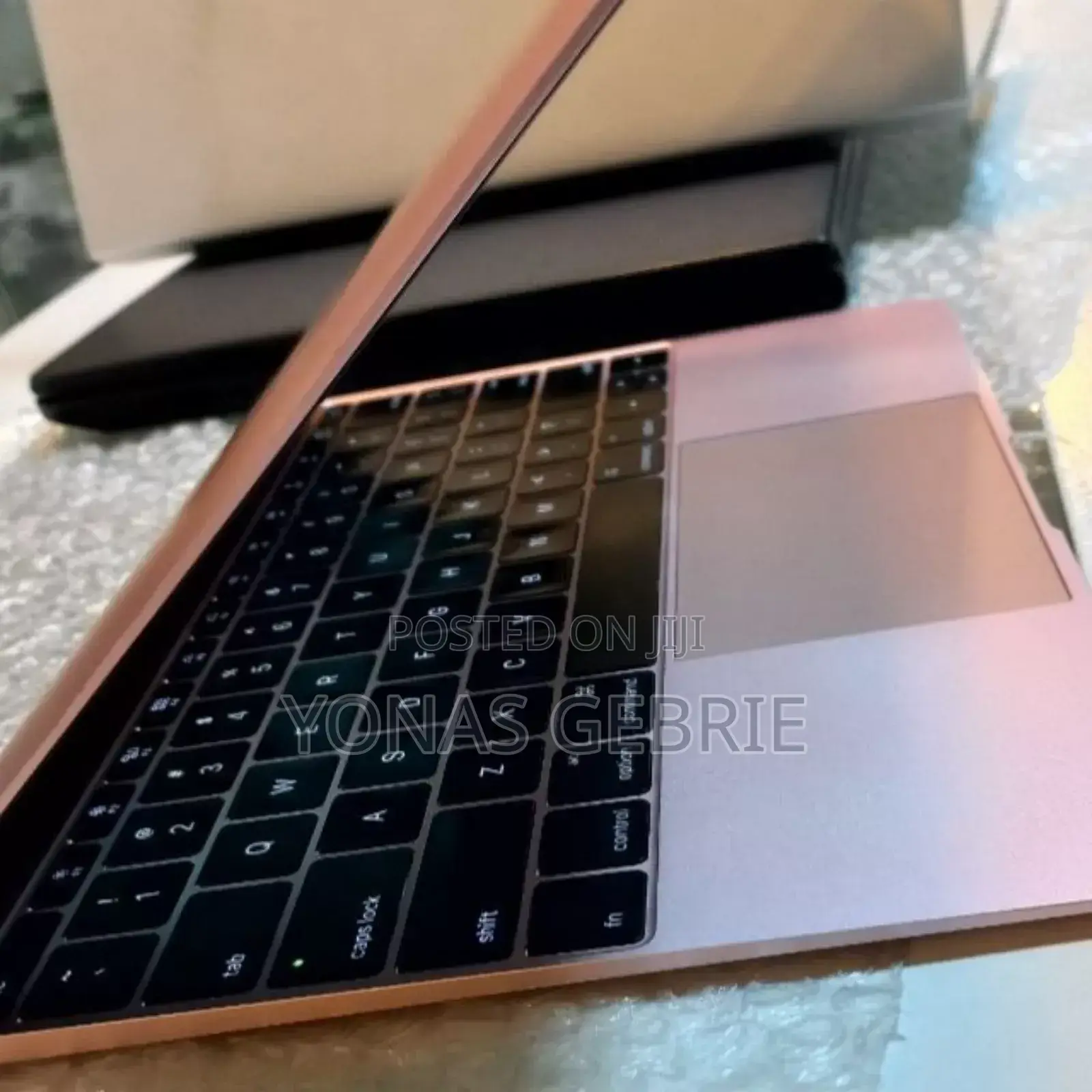 New Laptop Apple MacBook 8GB Intel Core M SSD 512GB