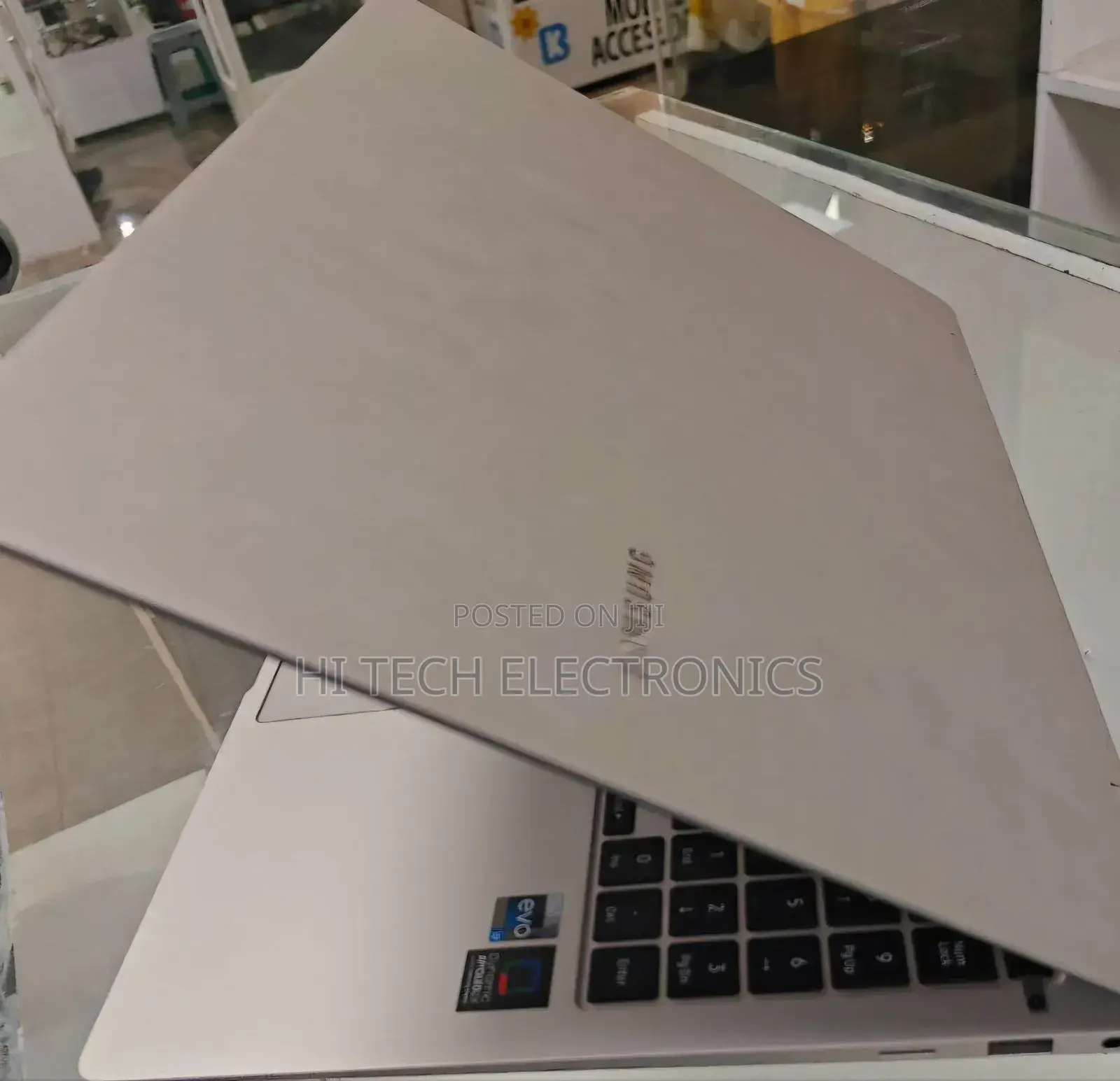 New Laptop Samsung R510 16GB Intel Core I7 SSD 512GB