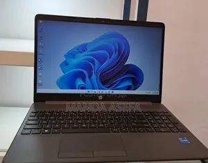 New Laptop HP Stream Notebook 8GB Intel Core I5 SSD 1T