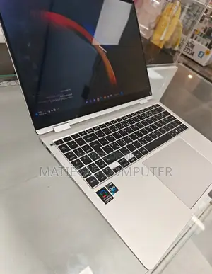 New Laptop Samsung 16GB Intel Core I7 SSD 512GB