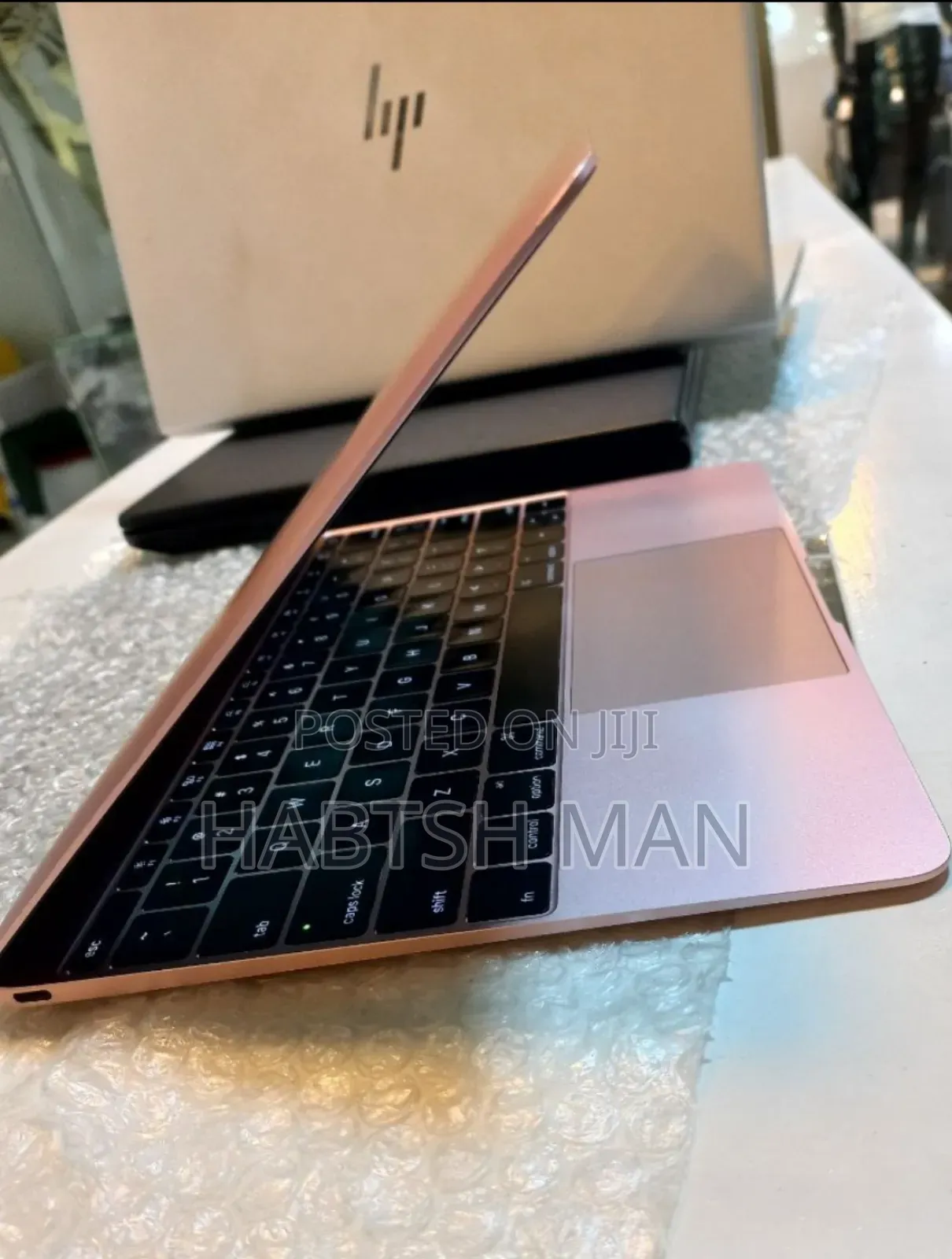 New Laptop Apple MacBook 2016 8GB Intel Core M SSD 512GB