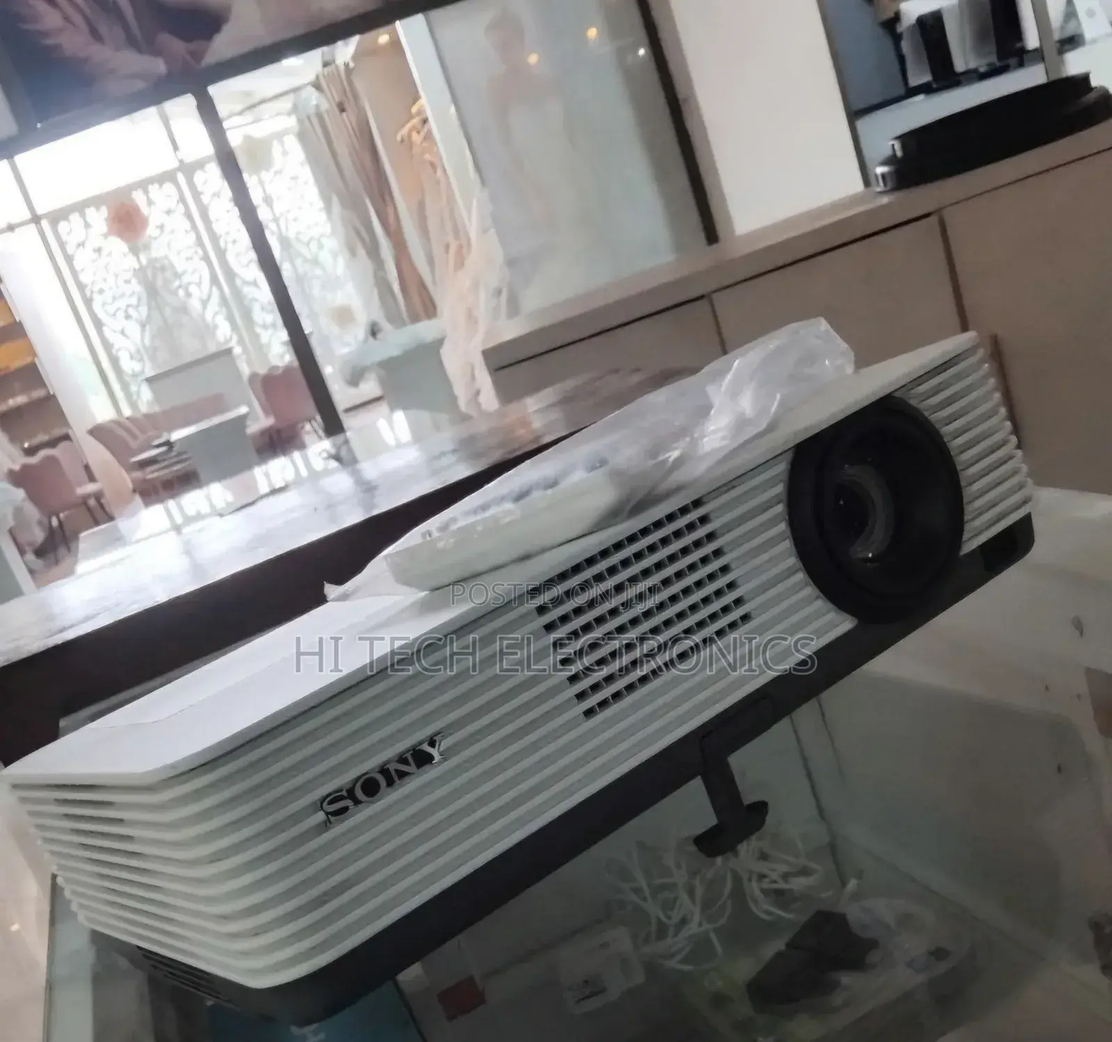 SONY DX 220 Projector