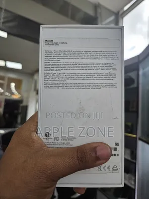 New Apple iPhone 13 128 GB Blue