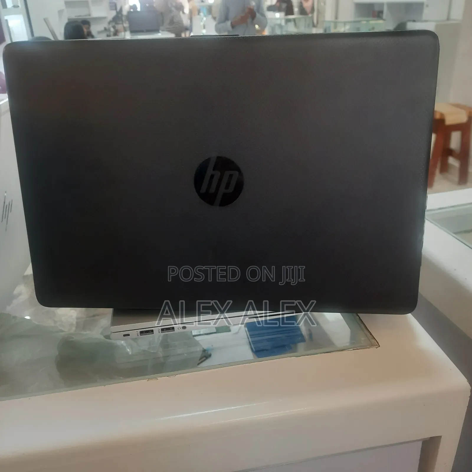 New Laptop HP Stream Notebook 4GB Intel Core I3 HDD 1T
