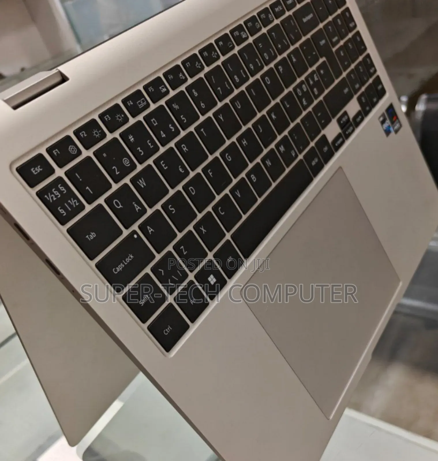 New Samsung Galaxy Book3 Pro 360 16" 16GB Intel Core I7 SSD 512GB