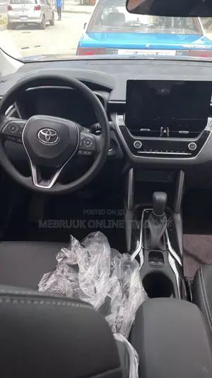 New Toyota Corolla Cross 2024 Black