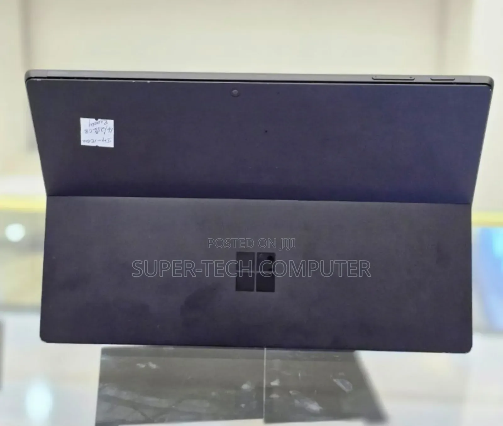 New Laptop Microsoft Surface Pro 7 12GB Intel Core I7 SSD 256GB