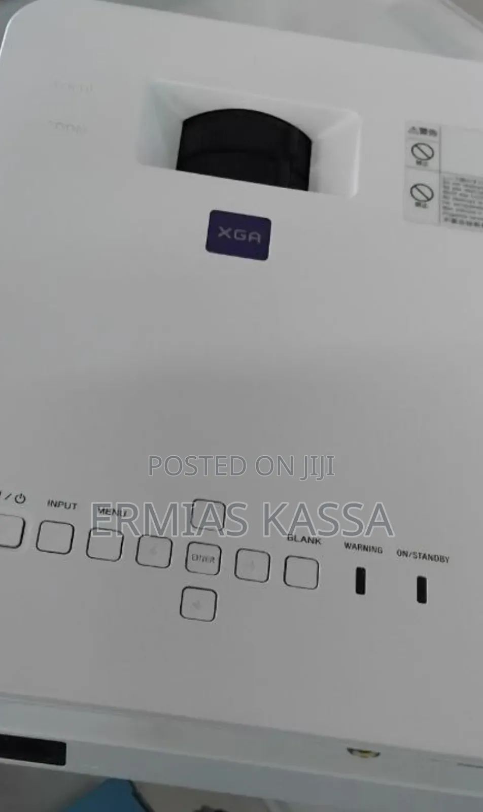 Brand New Sony VPL-Dx220