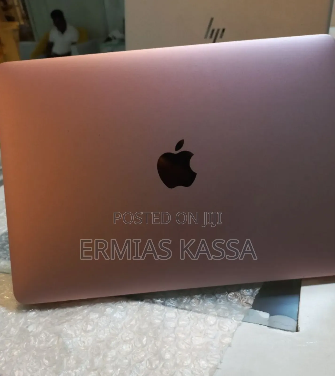 New Laptop Apple MacBook 2016 8GB Intel Core I5 SSD 512GB