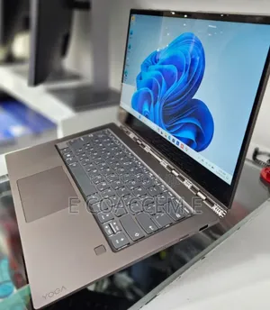 Photo - New Laptop Lenovo 8GB Intel Core I7 SSD 512GB