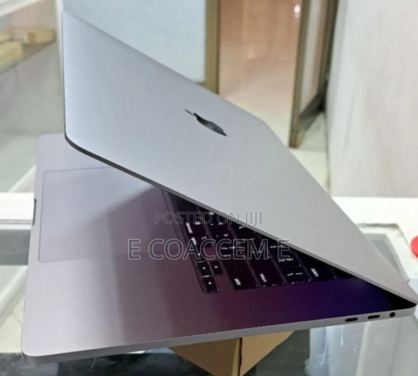 New Laptop Apple MacBook 16GB Intel Core I9 SSD 1T