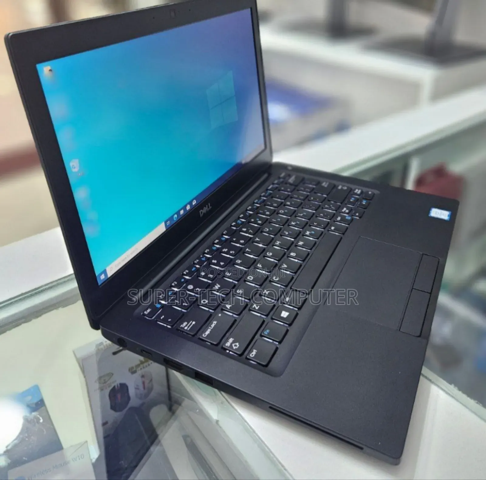 New Laptop Dell Latitude 7290 8GB Intel Core I7 SSD 256GB