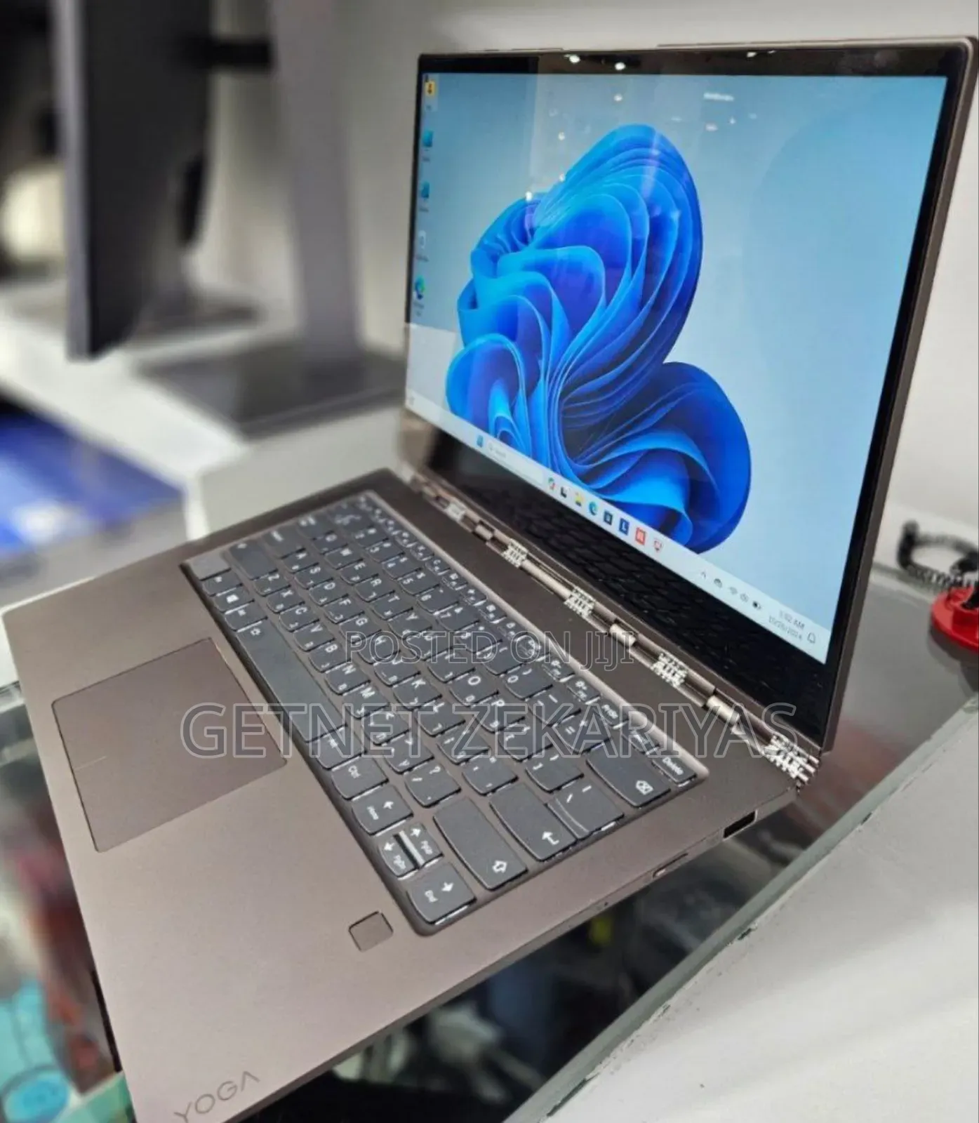 New Laptop Lenovo Yoga C930 8GB Intel Core I7 SSD 512GB