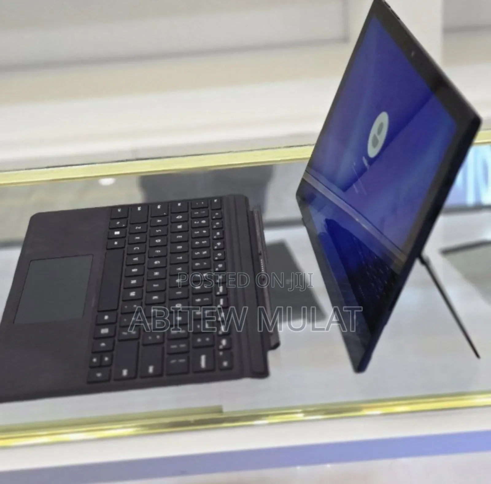 New Laptop Microsoft Surface 16GB Intel Core I7 SSD 256GB