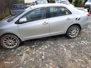 Toyota Yaris 2008 Silver