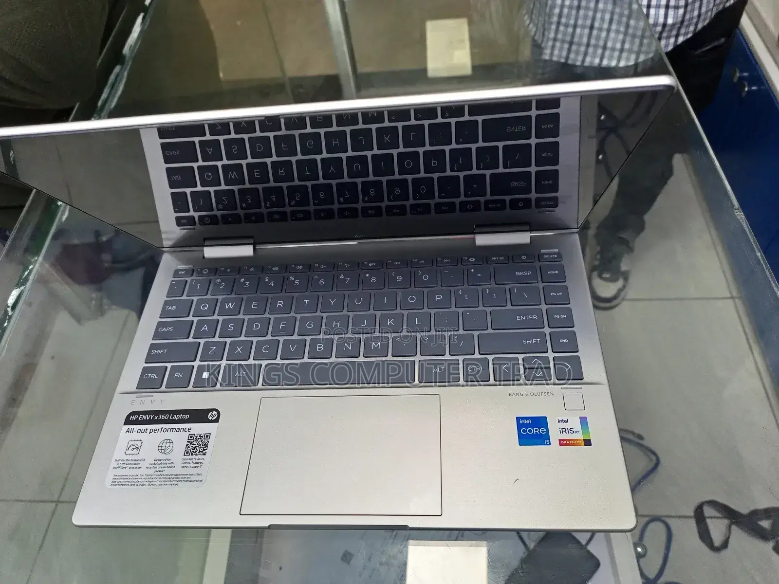 New Laptop HP Envy X360 8GB Intel Core I7 SSD 512GB