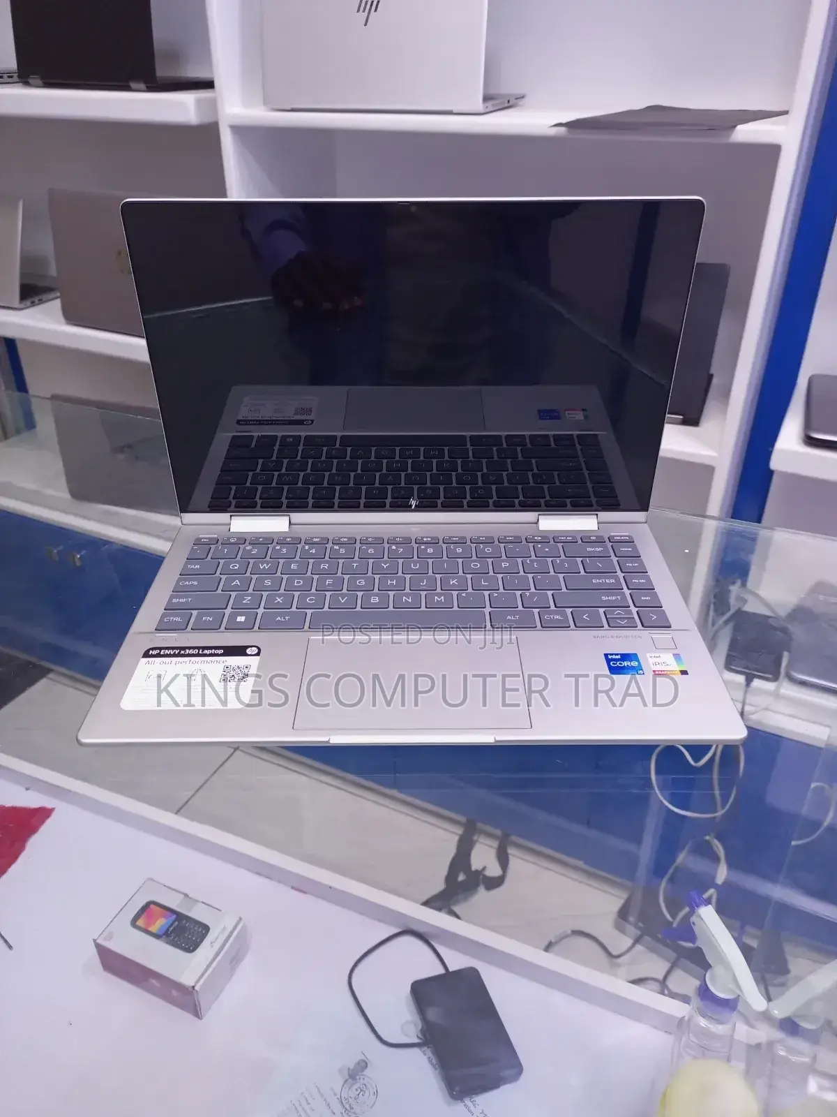 New Laptop HP Envy X360 8GB Intel Core I7 SSD 512GB