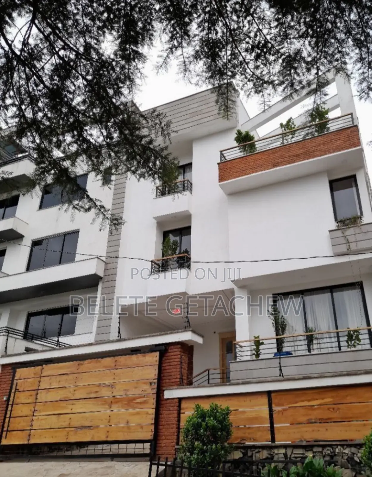 8bdrm House in Ayat, G+2 Luxury, Bole for sale