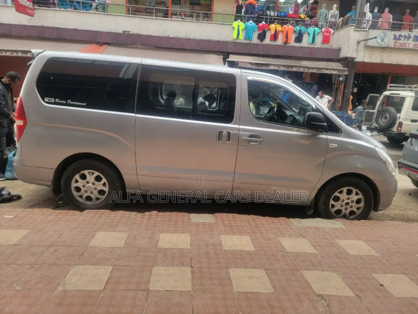 Hyundai Starex 2013 Silver