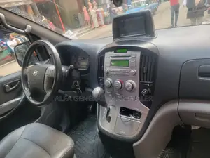 Hyundai Starex 2013 Silver