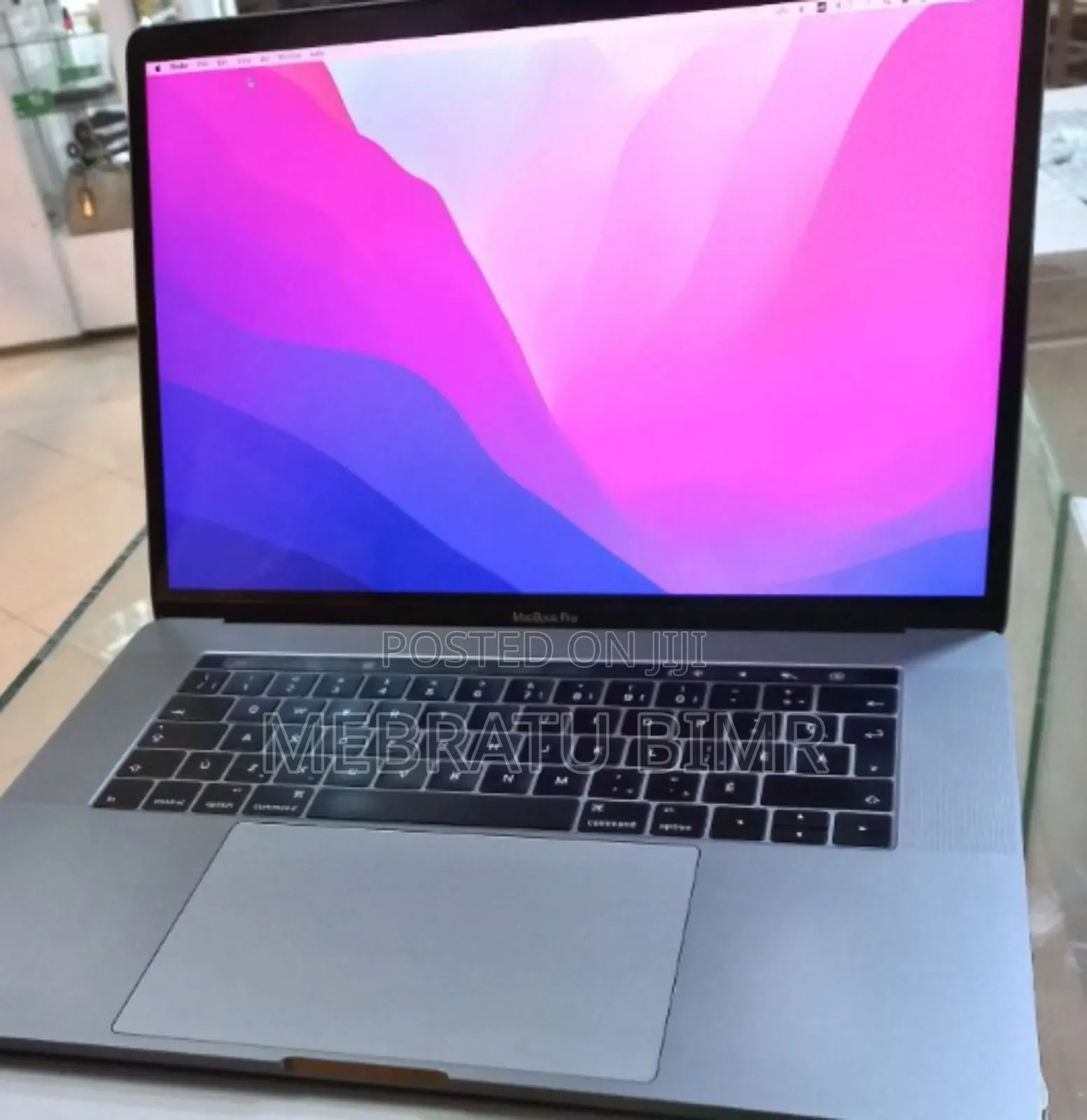 New Laptop Apple MacBook Pro 2016 16GB Intel Core I7 SSD 512GB