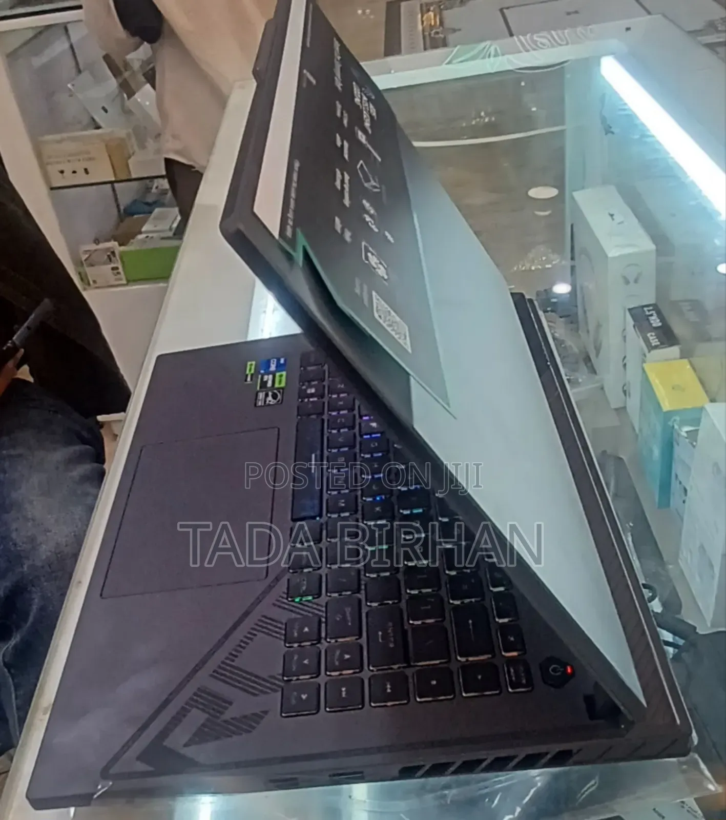 New Laptop Asus ROG Strix G15 16GB Intel Core I7 SSD 1T